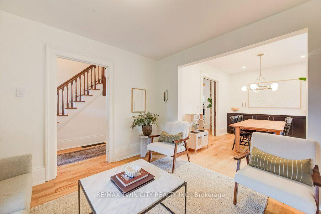 Photo 11 of 22 Whitney Place, Kitchener, Cedar Hill — HOMEH