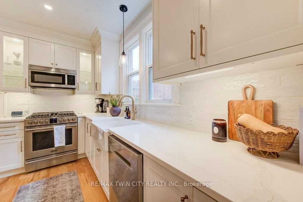 Photo 21 of 22 Whitney Place, Kitchener, Cedar Hill — HOMEH