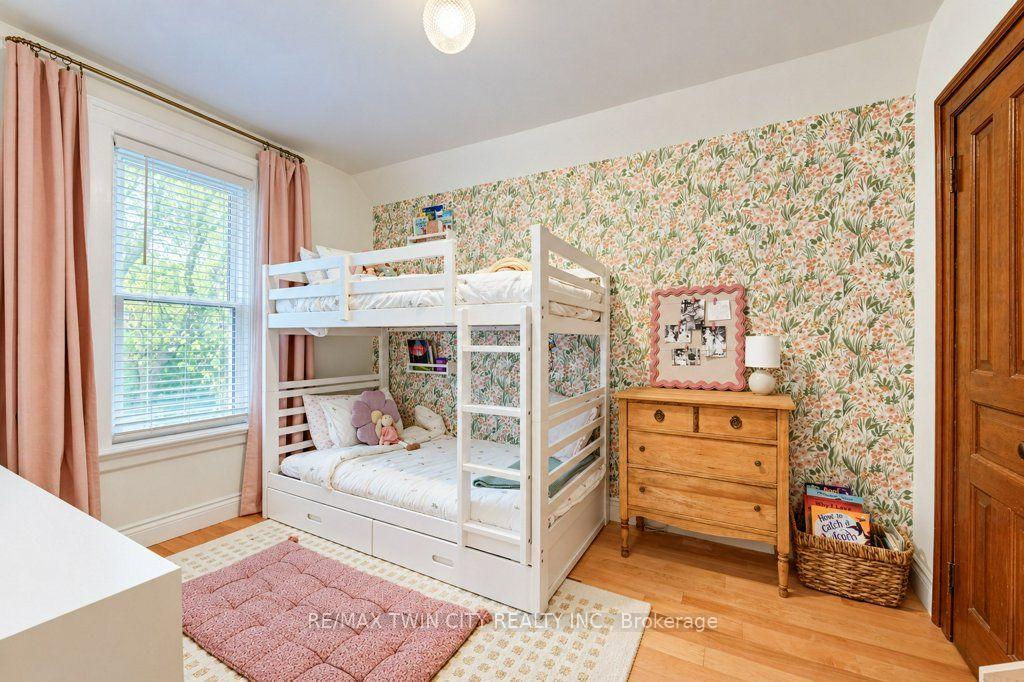 Photo 34 of 22 Whitney Place, Kitchener, Cedar Hill — HOMEH