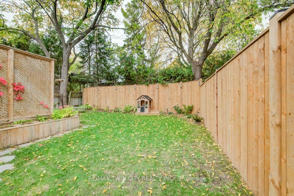 Photo 47 of 22 Whitney Place, Kitchener, Cedar Hill — HOMEH