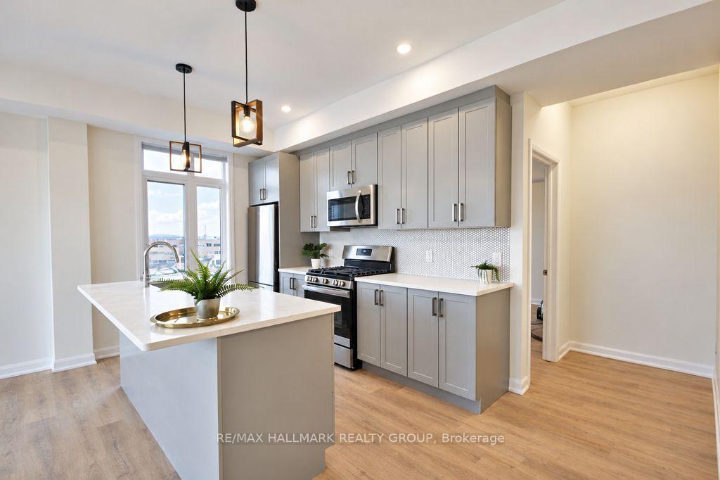 Photo 7 of Unit 301, 351 Croydon Avenue, Ottawa, Lincoln Heights — HOMEH