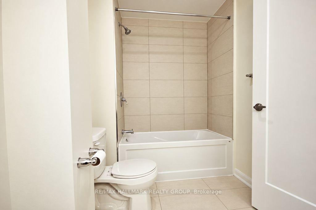 Photo 18 of Unit 301, 351 Croydon Avenue, Ottawa, Lincoln Heights — HOMEH