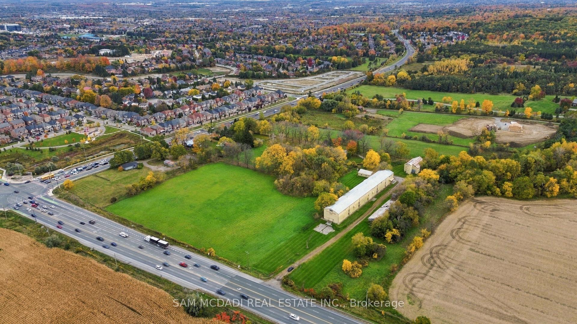 Photo 2 of 17422 Bathurst Street, King, Rural King — HOMEH