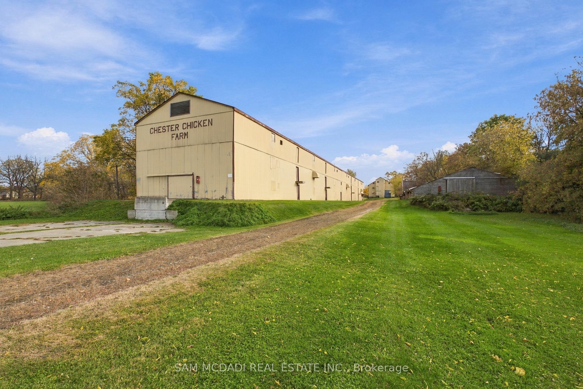 Photo 8 of 17422 Bathurst Street, King, Rural King — HOMEH