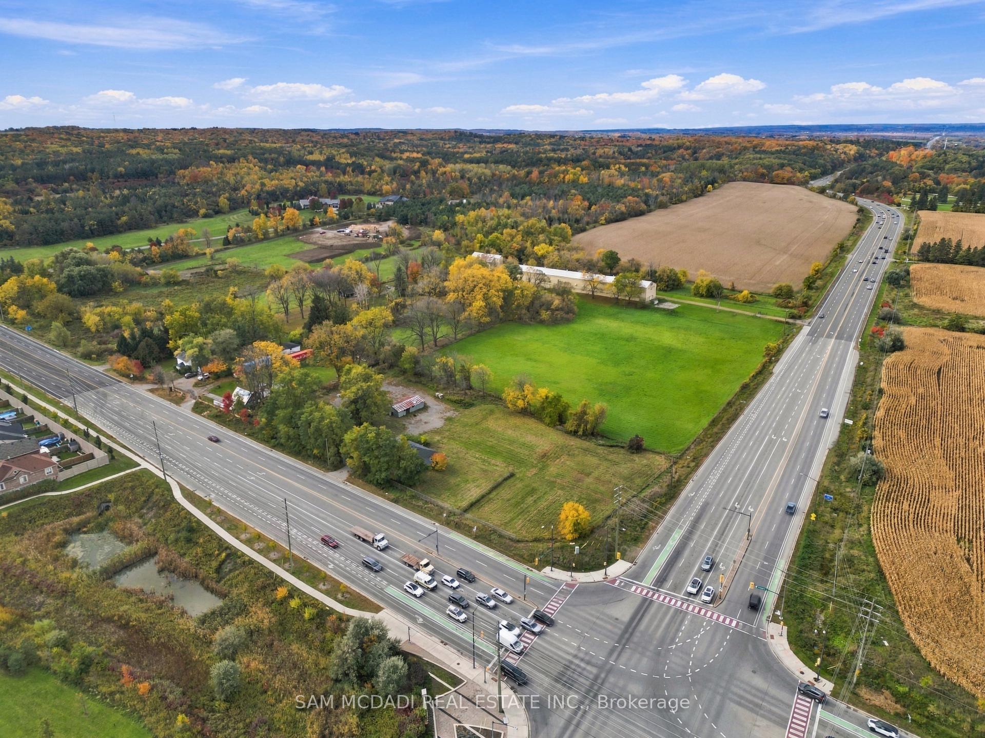 Photo 22 of 17422 Bathurst Street, King, Rural King — HOMEH