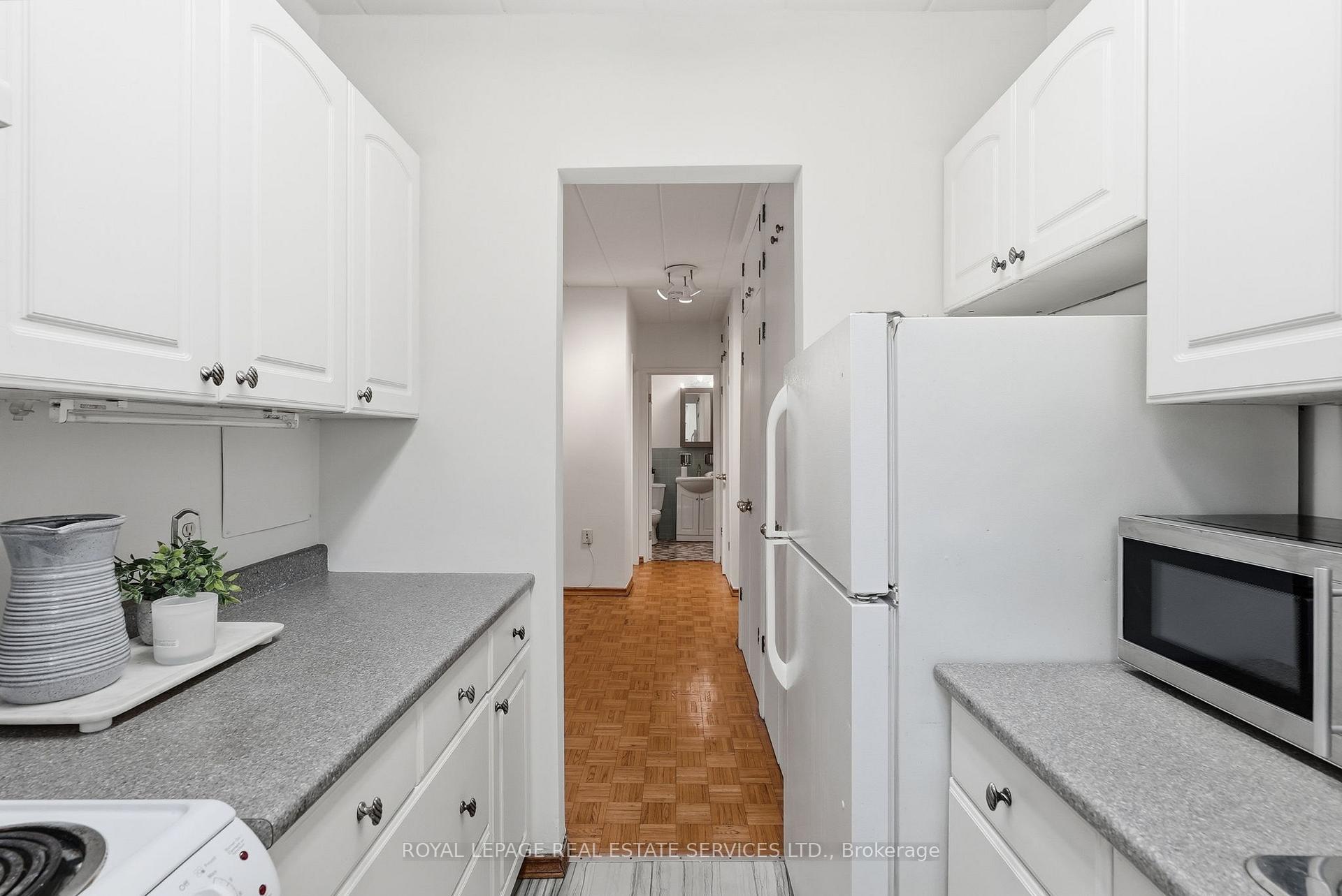 Photo 16 of Unit 208, 107 St. Joseph's Drive, Hamilton, Corktown — HOMEH