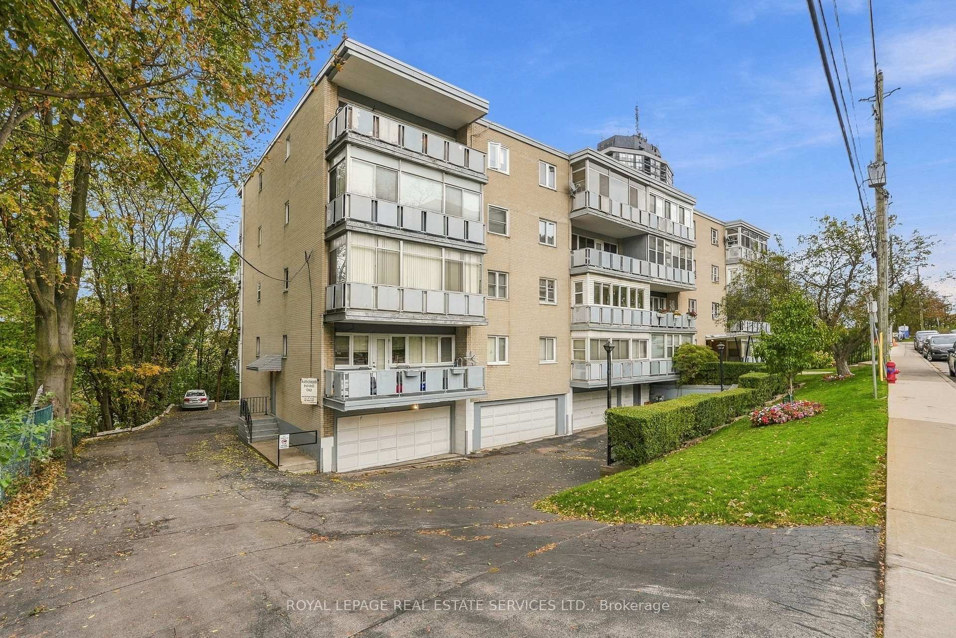 Photo 33 of Unit 208, 107 St. Joseph's Drive, Hamilton, Corktown — HOMEH