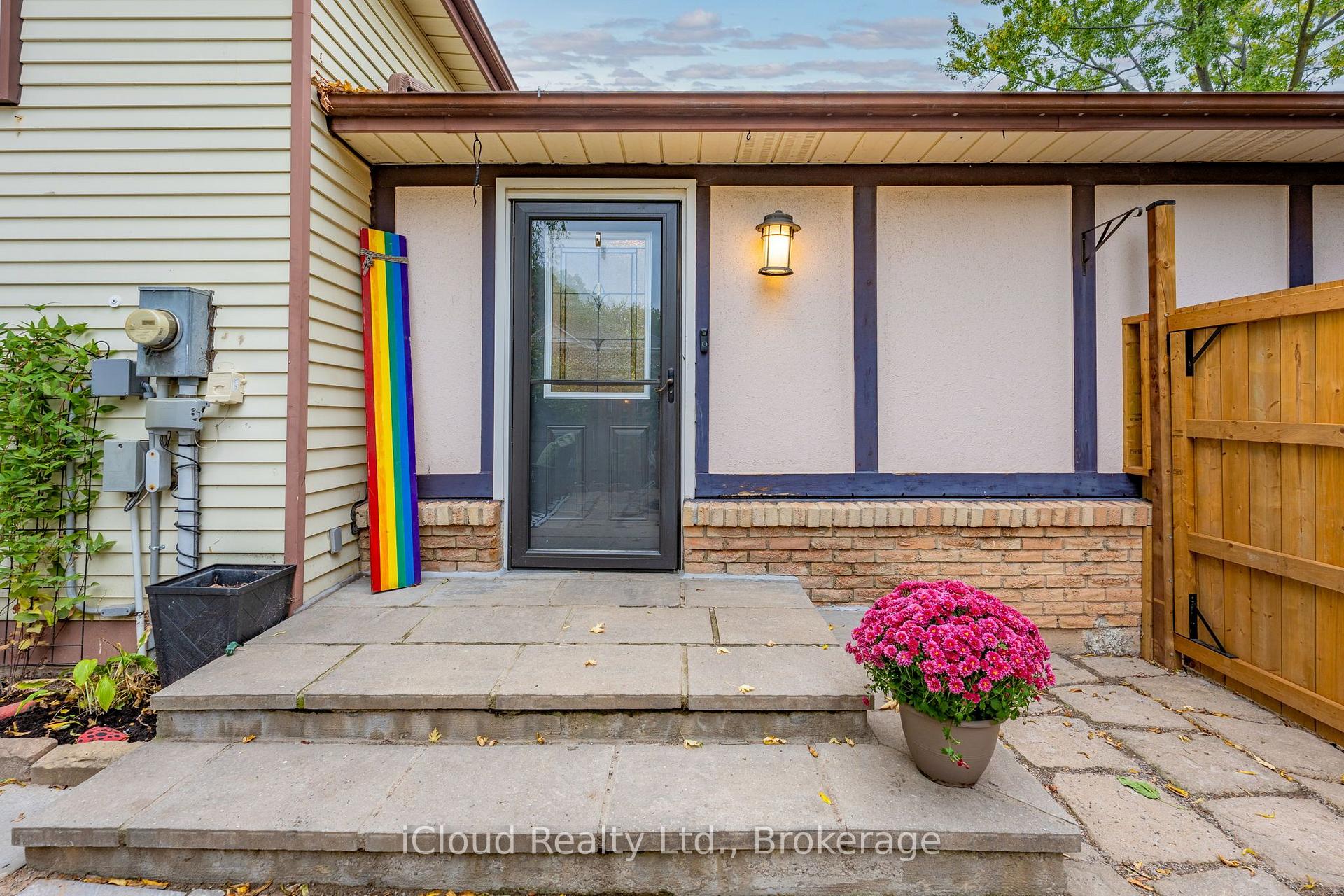 Photo 3 of 2324 Coldstream Drive, Burlington, Brant Hills — HOMEH