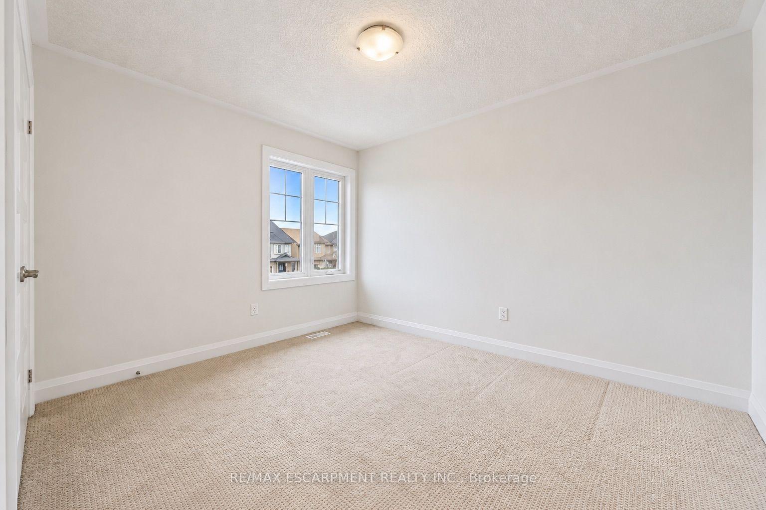 Photo 22 of 584 Blair Creek Drive, Kitchener, Doon South — HOMEH