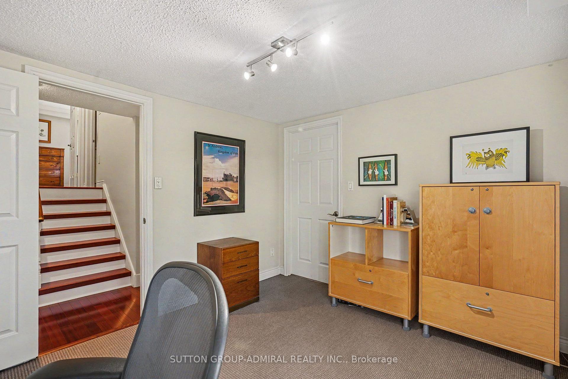 Photo 29 of 1230 Cornerbrook Place, Mississauga, Erindale — HOMEH