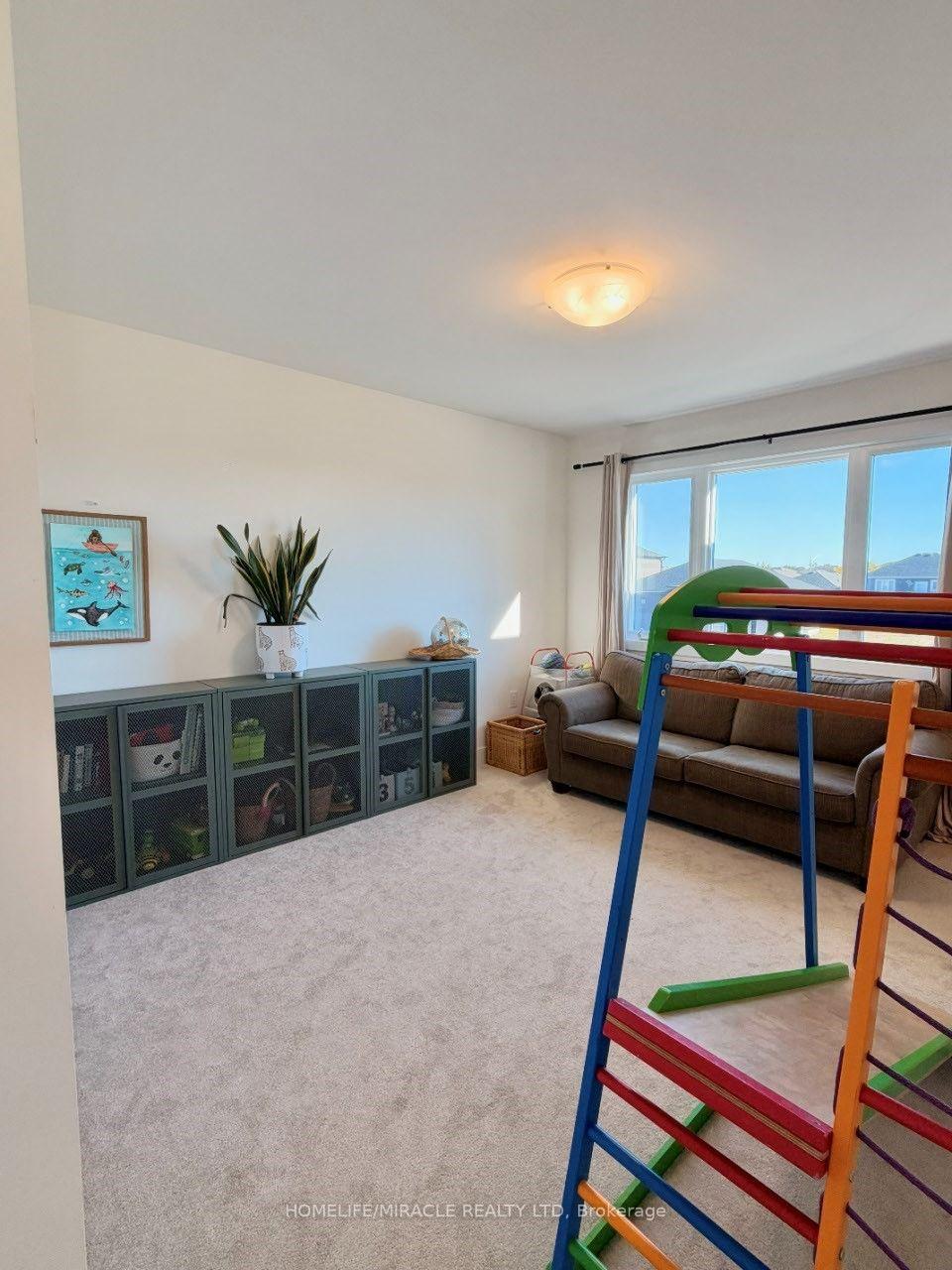 Photo 12 of 64 Dusenbury Drive, Loyalist, Odessa — HOMEH