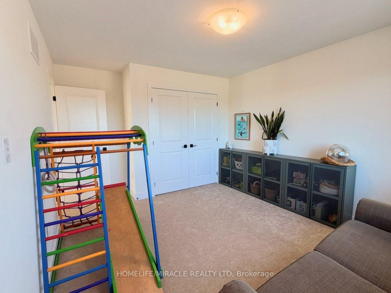 Photo 13 of 64 Dusenbury Drive, Loyalist, Odessa — HOMEH