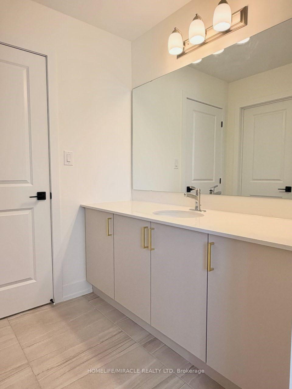 Photo 16 of 64 Dusenbury Drive, Loyalist, Odessa — HOMEH