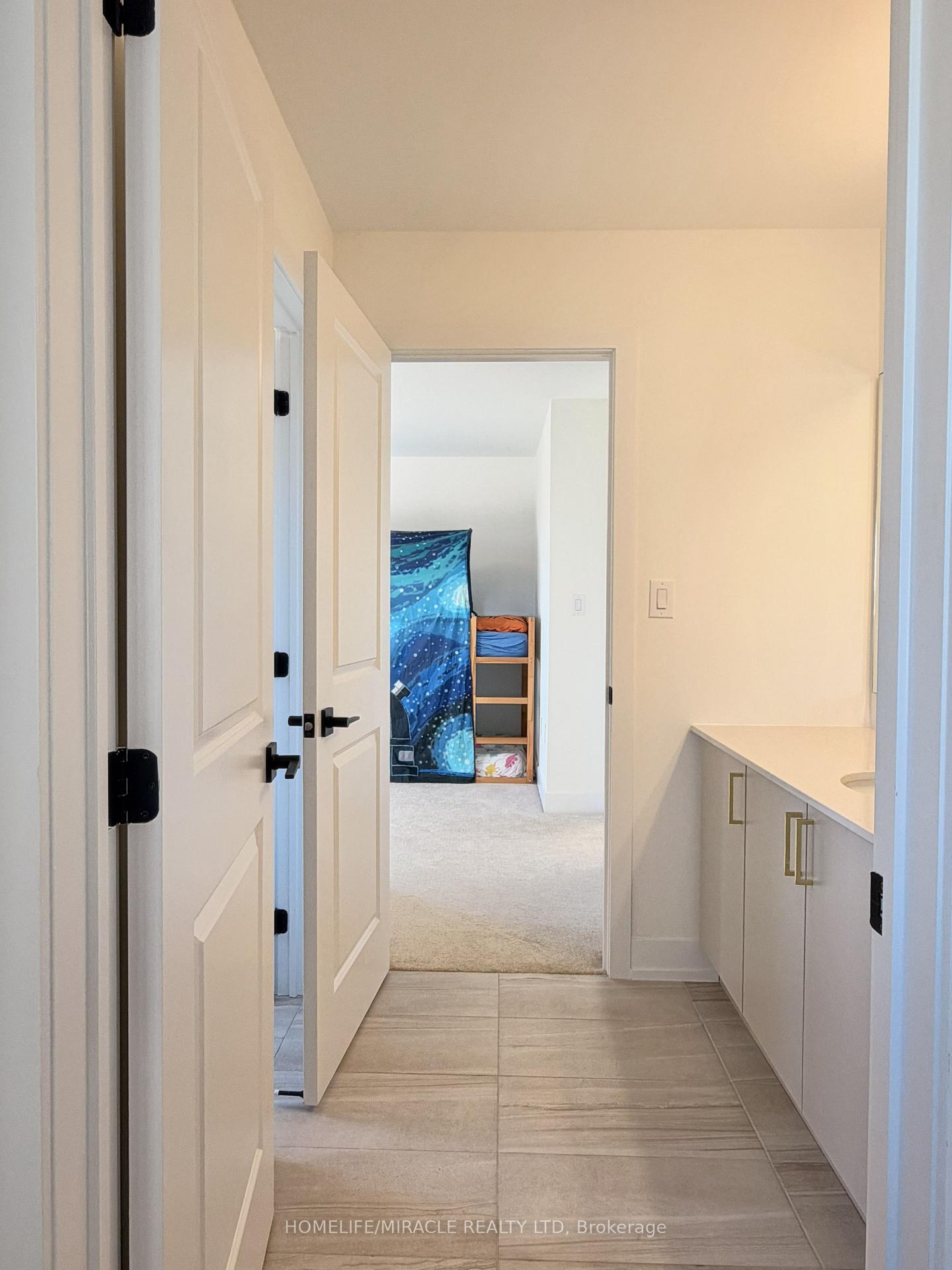 Photo 17 of 64 Dusenbury Drive, Loyalist, Odessa — HOMEH