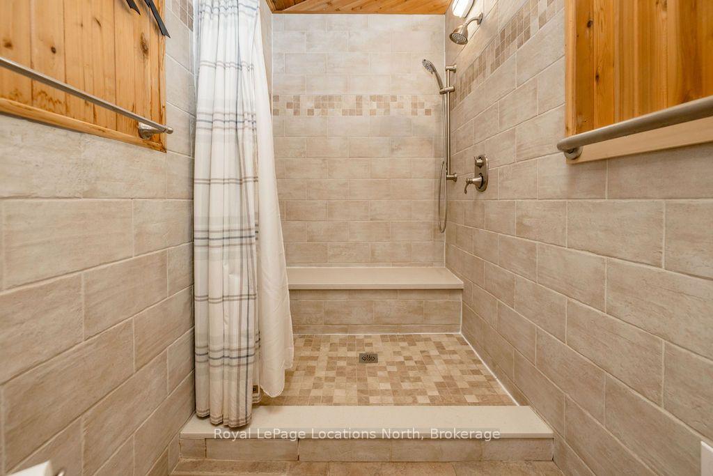 Photo 14 of 8 Seeley Court, Wasaga Beach — HOMEH