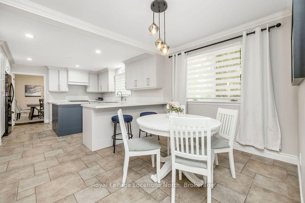 Photo 15 of 8 Seeley Court, Wasaga Beach — HOMEH