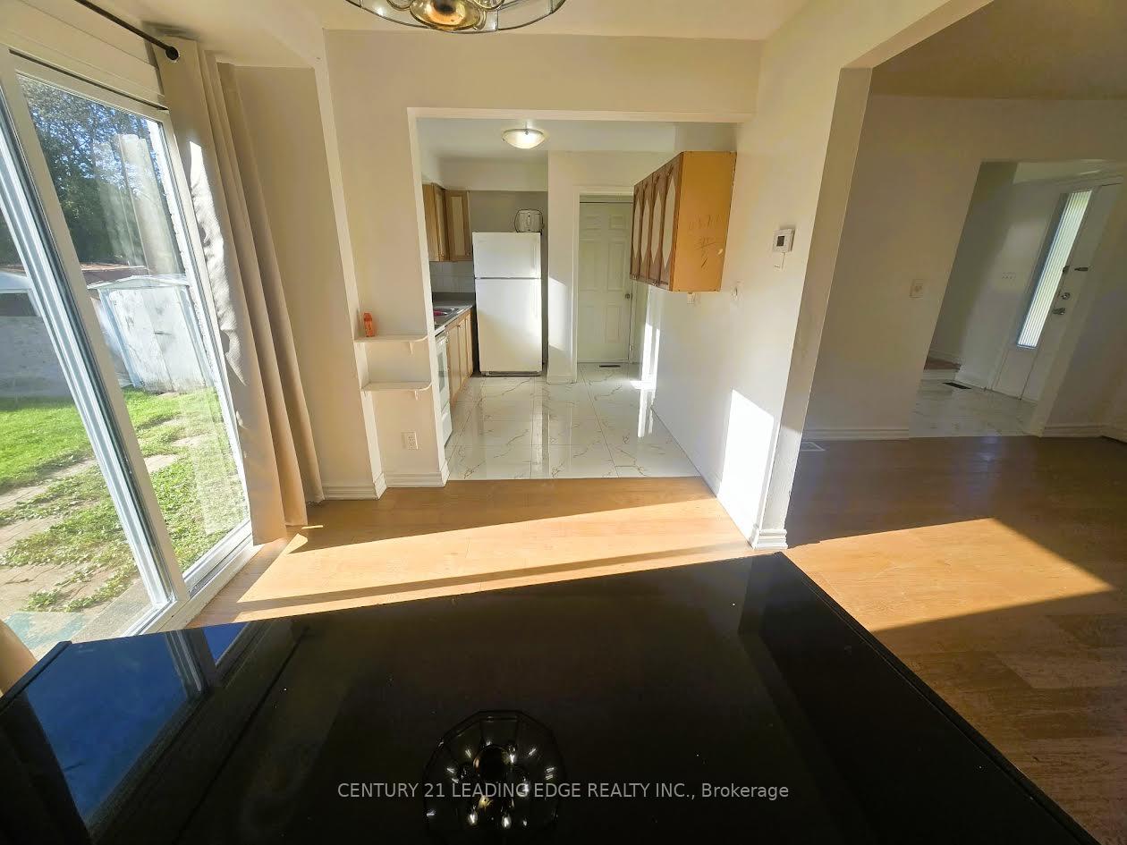 Photo 10 of 5 Murison Boulevard, Scarborough, Malvern — HOMEH