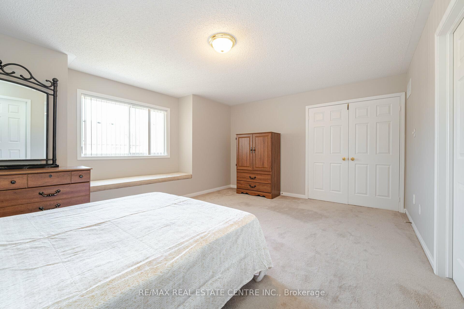 Photo 24 of Unit Upper, 15 Mendoza Drive, Brampton, Fletcher's Meadow — HOMEH