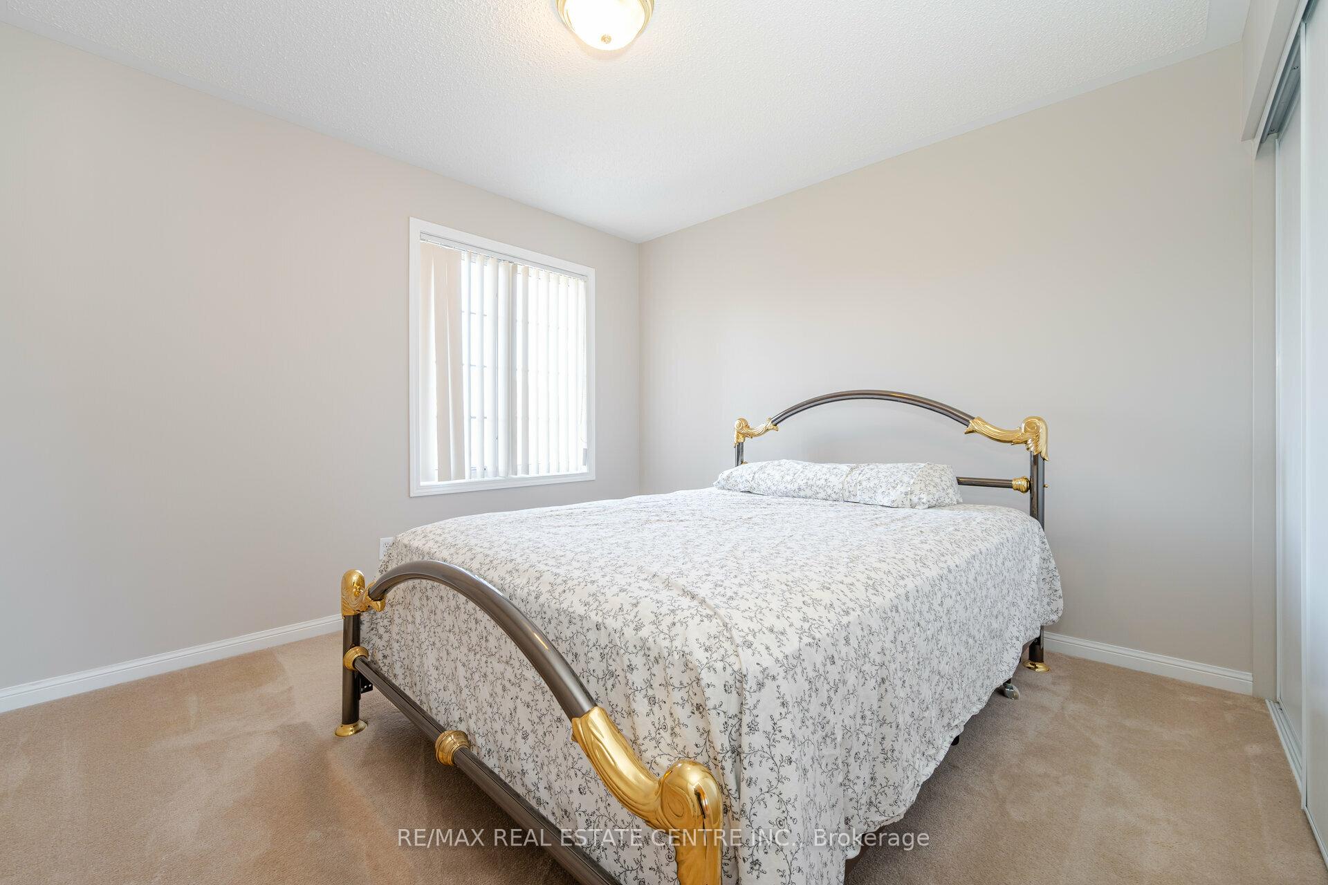 Photo 29 of Unit Upper, 15 Mendoza Drive, Brampton, Fletcher's Meadow — HOMEH