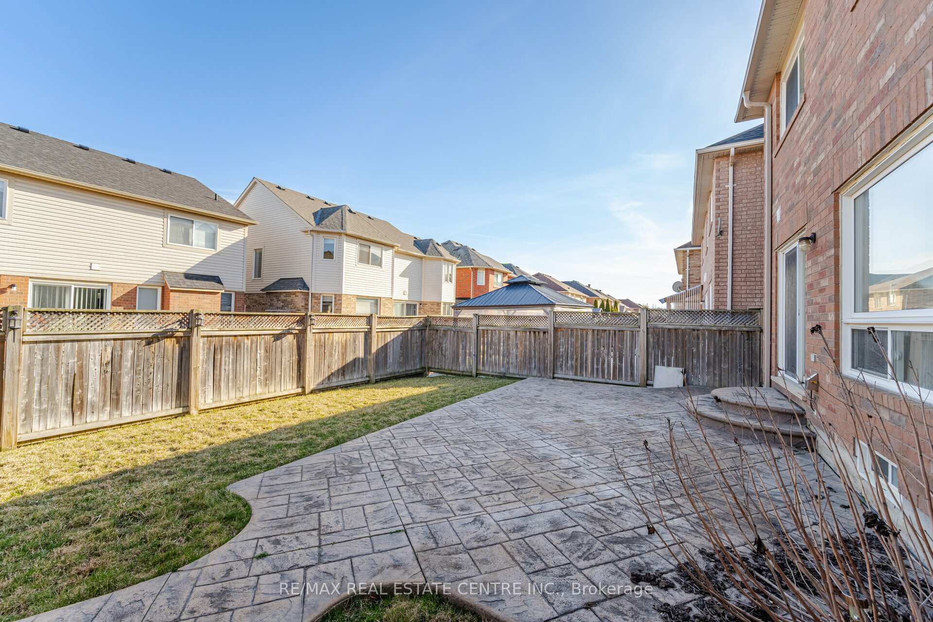 Photo 34 of Unit Upper, 15 Mendoza Drive, Brampton, Fletcher's Meadow — HOMEH
