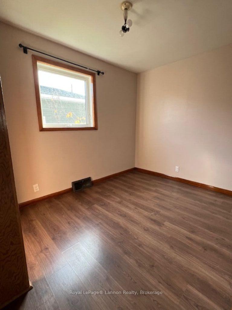 Photo 13 of 30 Queen Street, Sioux Lookout — HOMEH