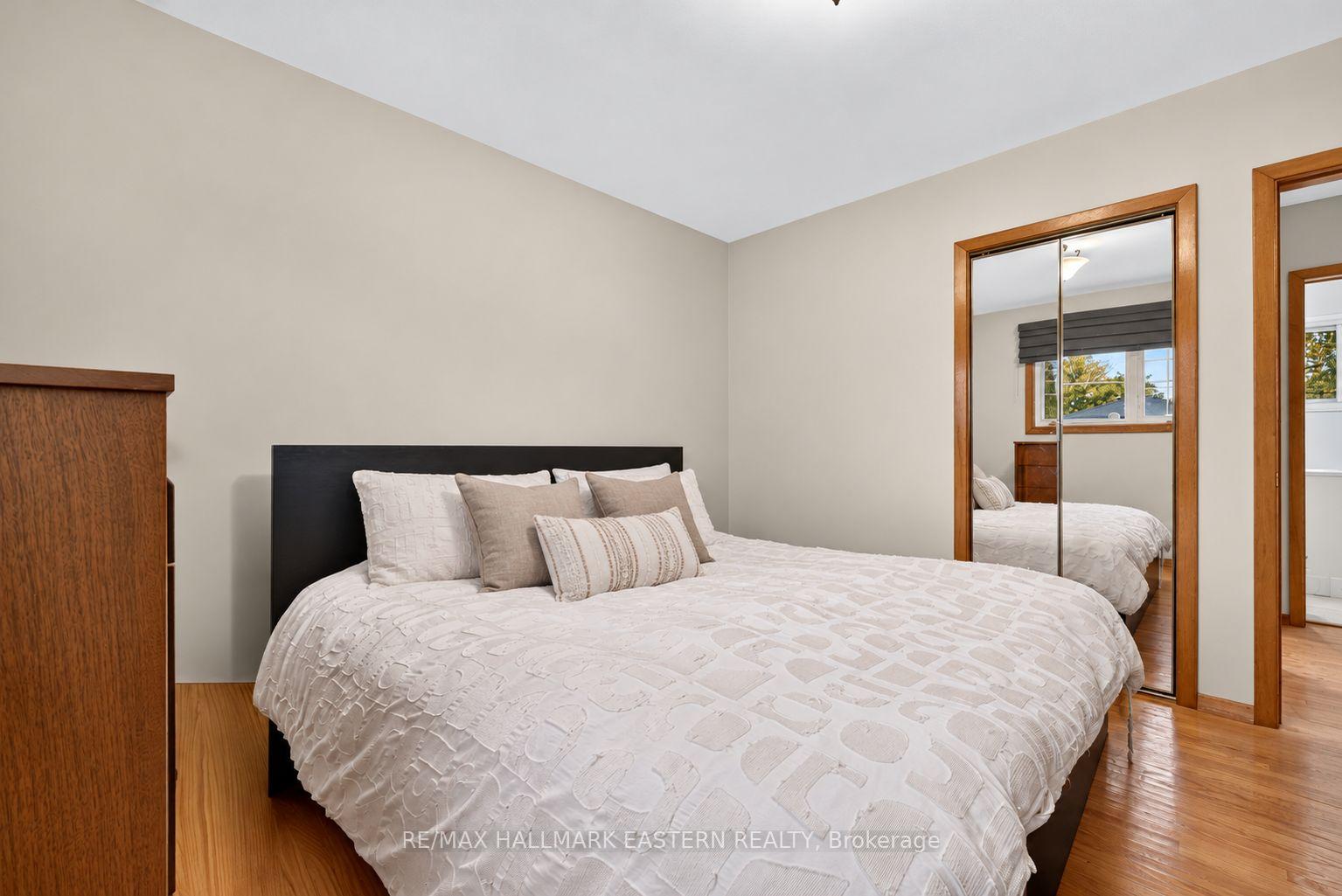 Photo 10 of 844 Florell Drive, Oshawa, Donevan — HOMEH