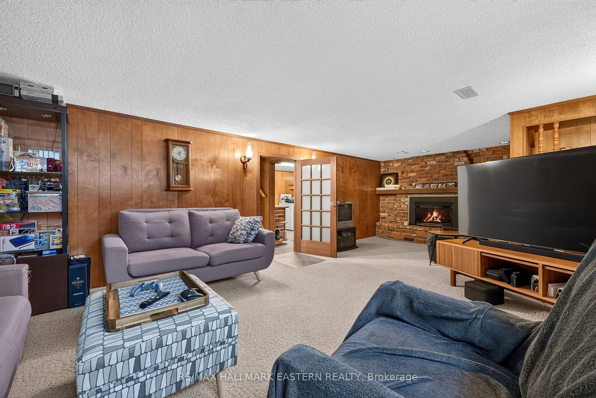Photo 14 of 844 Florell Drive, Oshawa, Donevan — HOMEH