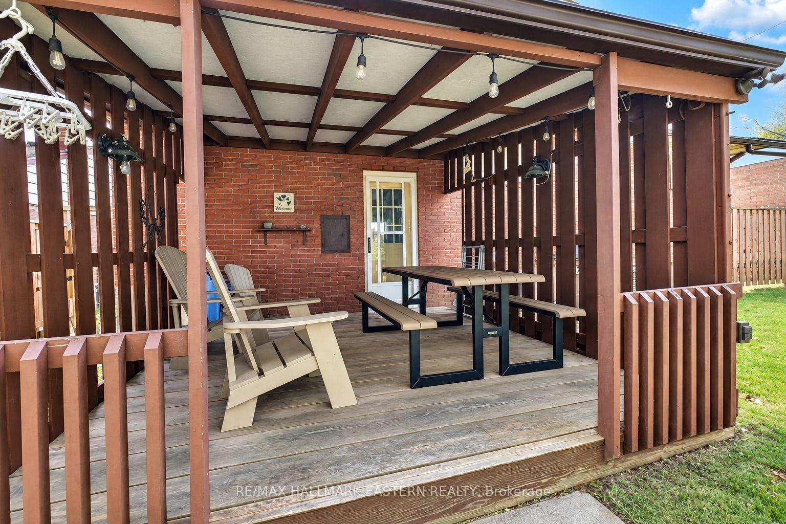 Photo 25 of 844 Florell Drive, Oshawa, Donevan — HOMEH