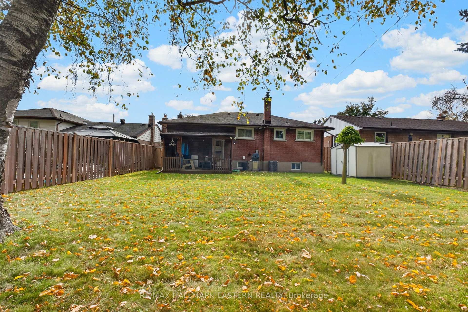 Photo 30 of 844 Florell Drive, Oshawa, Donevan — HOMEH