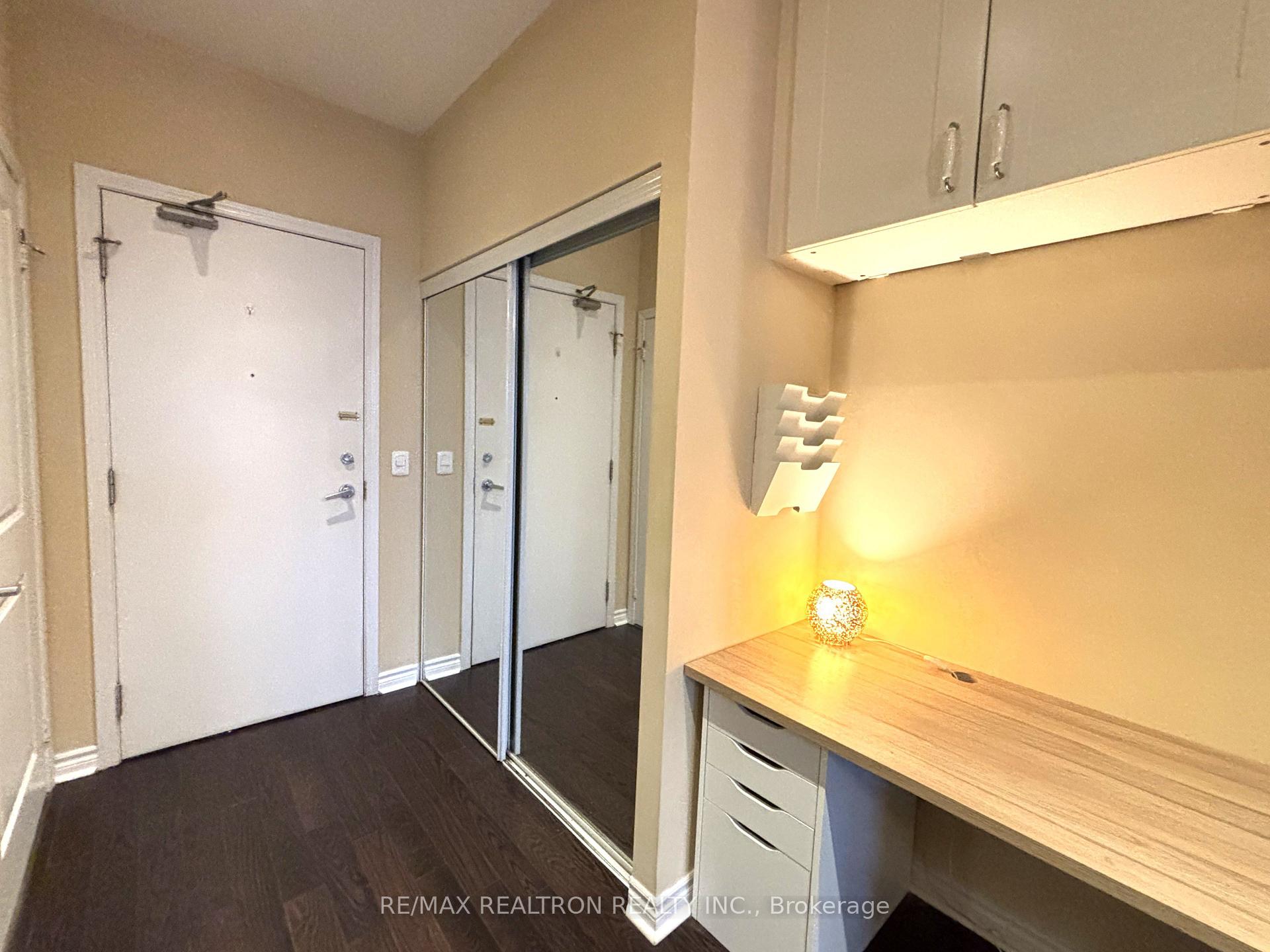 Photo 8 of Unit 1111, 2885 Bayview Avenue, North York, Bayview Village — HOMEH