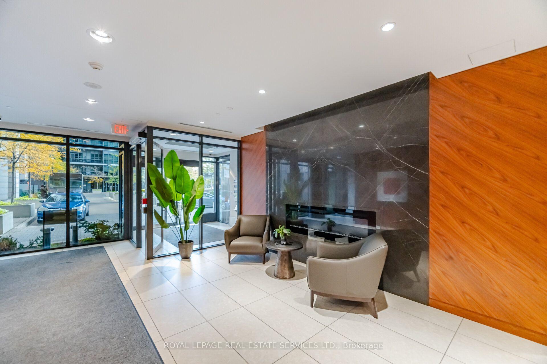 Photo 4 of Unit 1608, 9 Valhalla Inn Road, Etobicoke, Islington-City Centre West — HOMEH