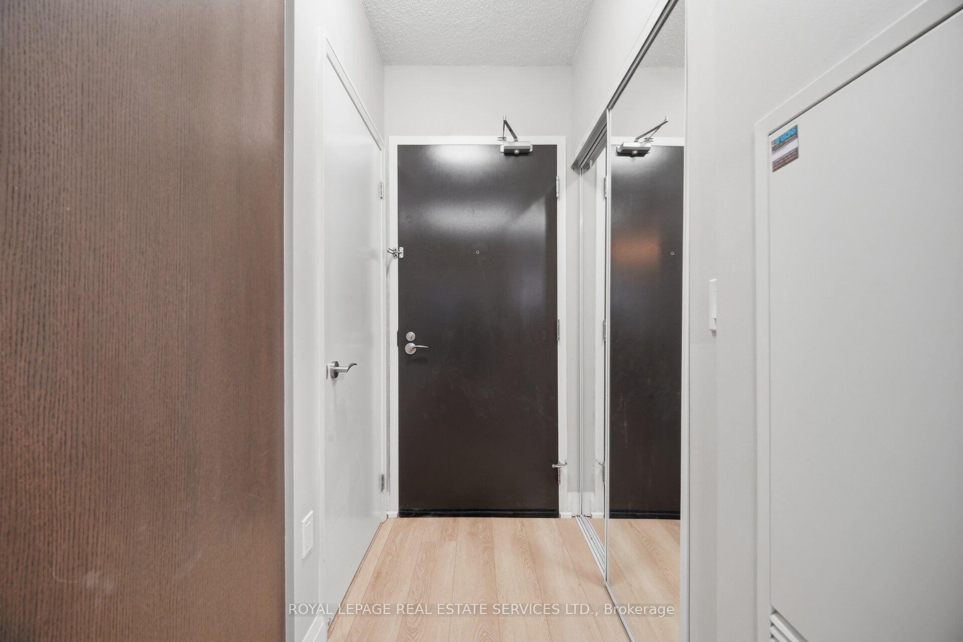 Photo 7 of Unit 1608, 9 Valhalla Inn Road, Etobicoke, Islington-City Centre West — HOMEH