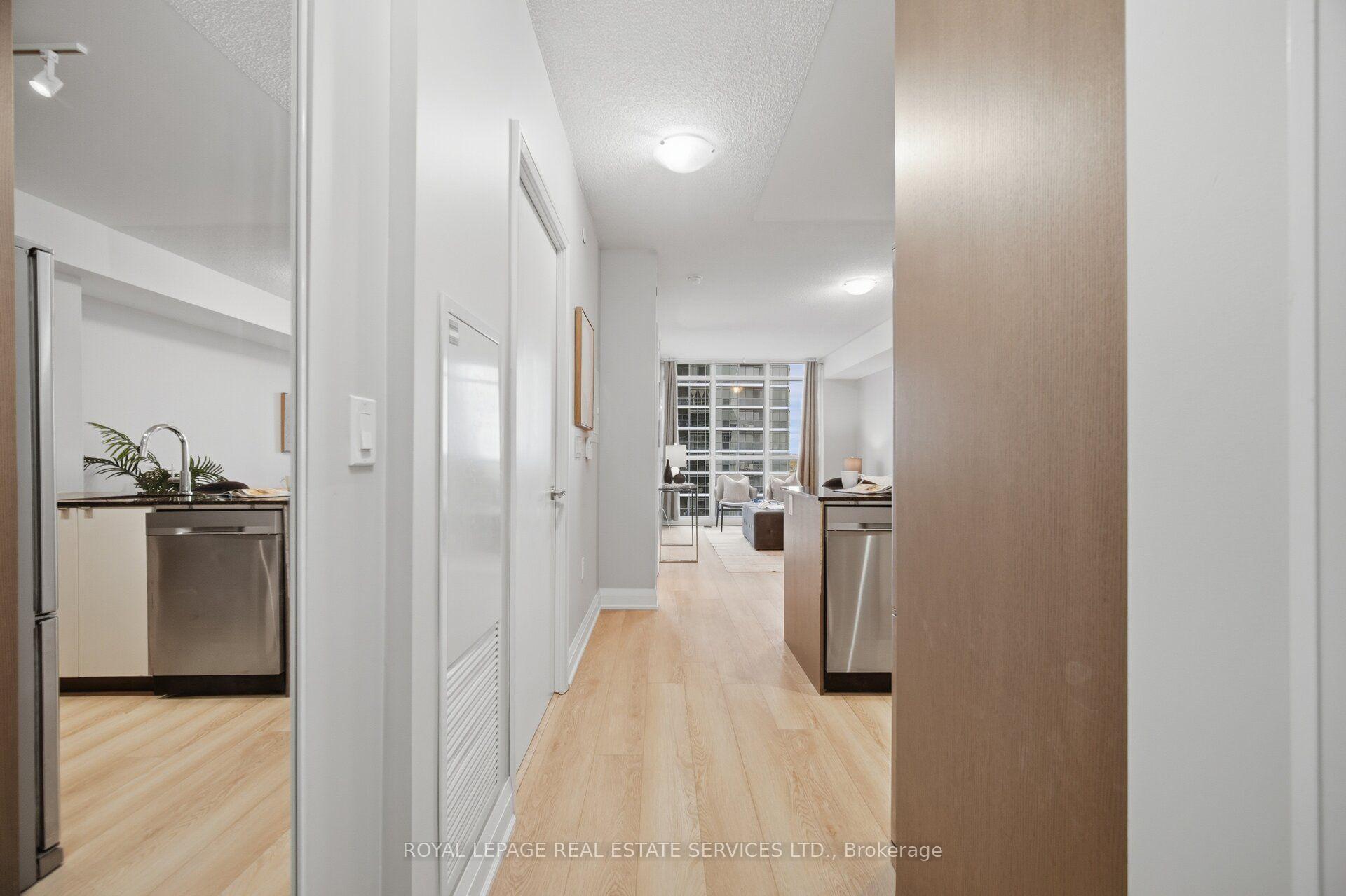 Photo 8 of Unit 1608, 9 Valhalla Inn Road, Etobicoke, Islington-City Centre West — HOMEH