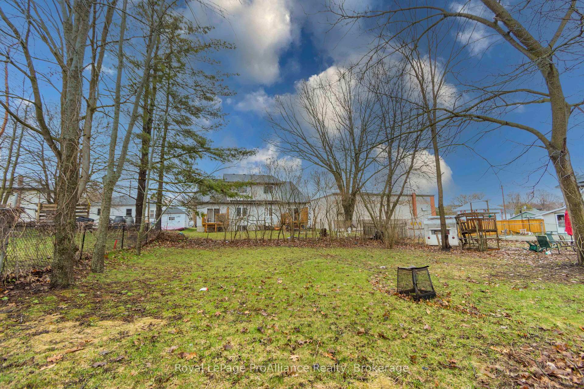 Photo 18 of 12 Albert Road, Quinte West, Frankford Ward — HOMEH