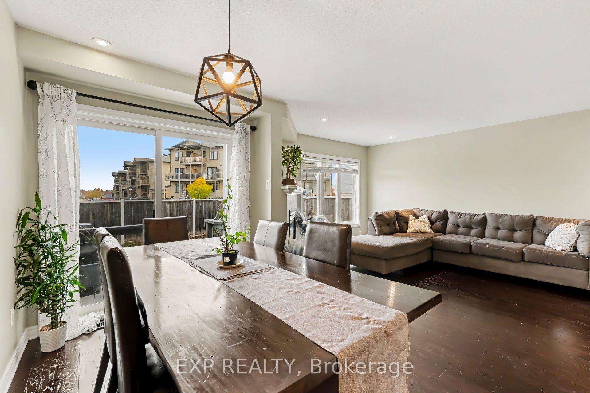 Photo 7 of 912 Torino Terrace, Ottawa, Avalon East — HOMEH