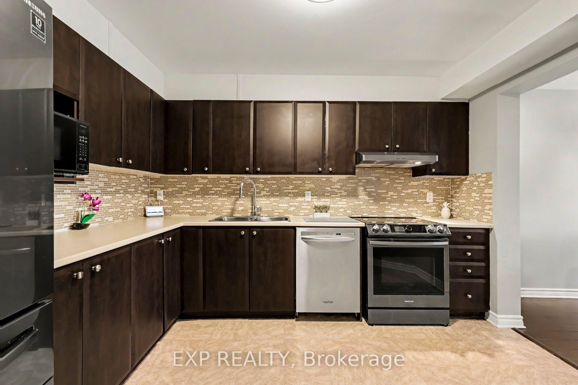 Photo 10 of 912 Torino Terrace, Ottawa, Avalon East — HOMEH