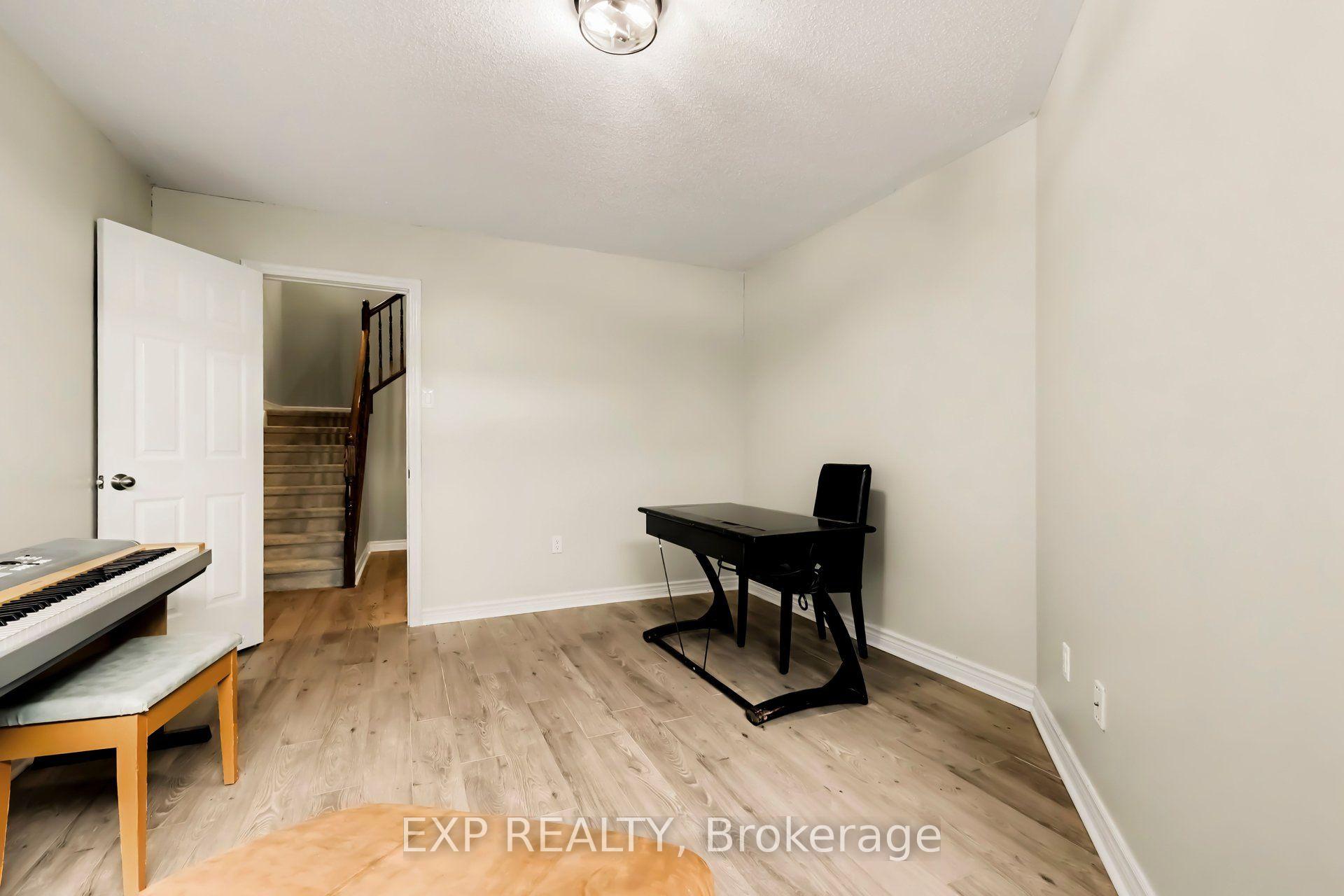 Photo 25 of 912 Torino Terrace, Ottawa, Avalon East — HOMEH