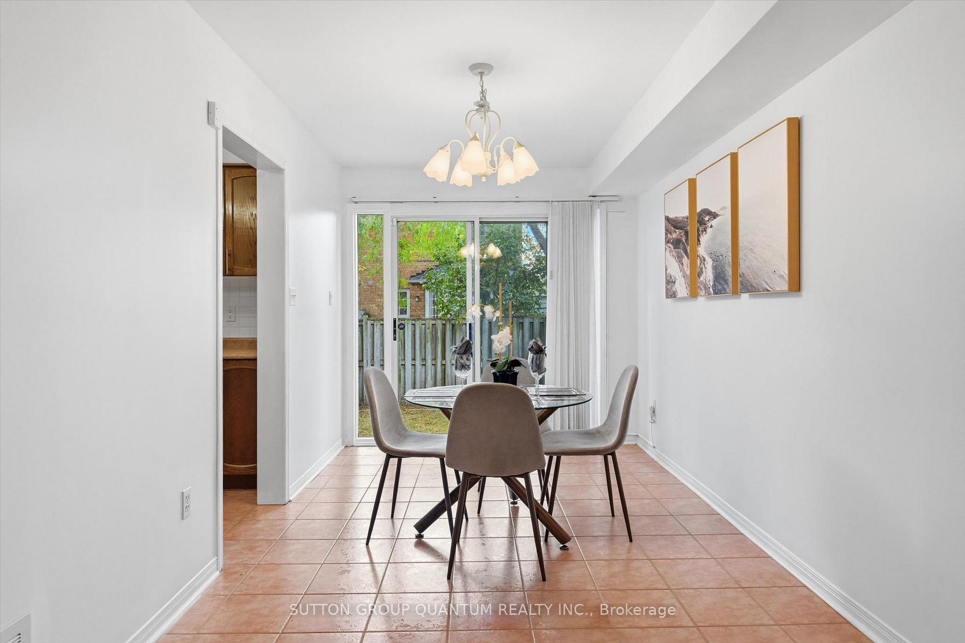 Photo 10 of Unit 21, 5555 Prince William Drive, Burlington, Appleby — HOMEH