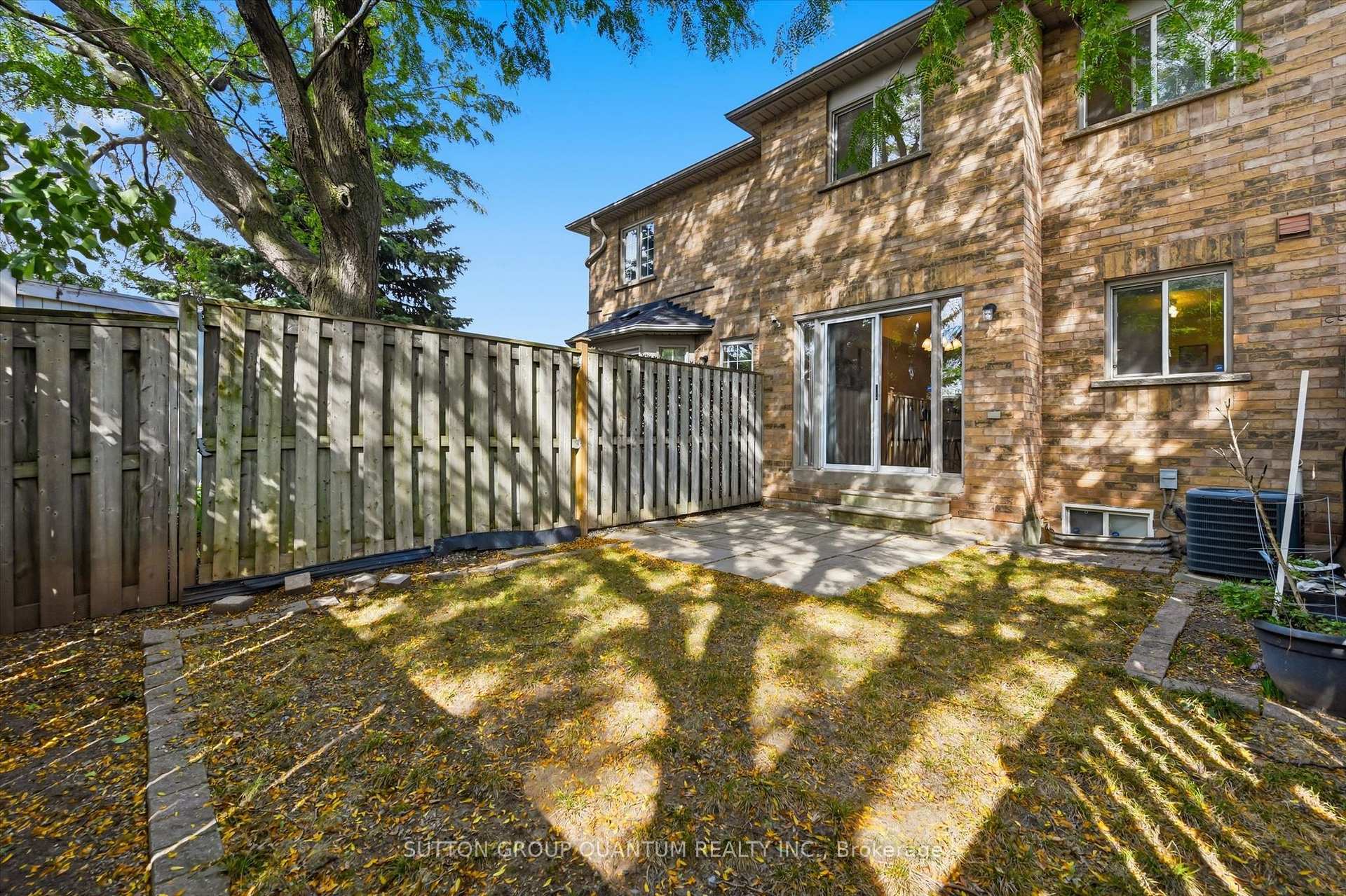 Photo 36 of Unit 21, 5555 Prince William Drive, Burlington, Appleby — HOMEH