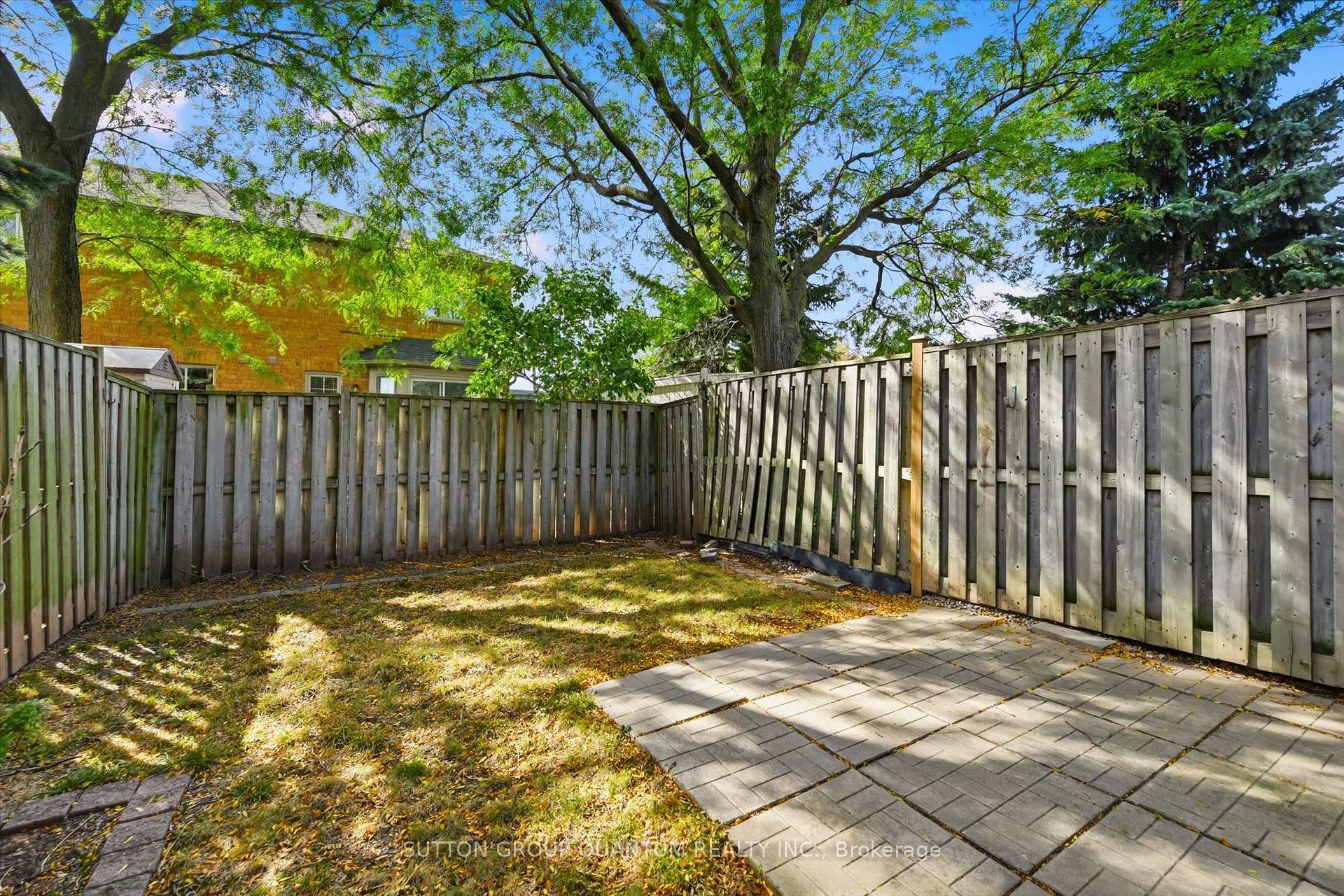 Photo 37 of Unit 21, 5555 Prince William Drive, Burlington, Appleby — HOMEH