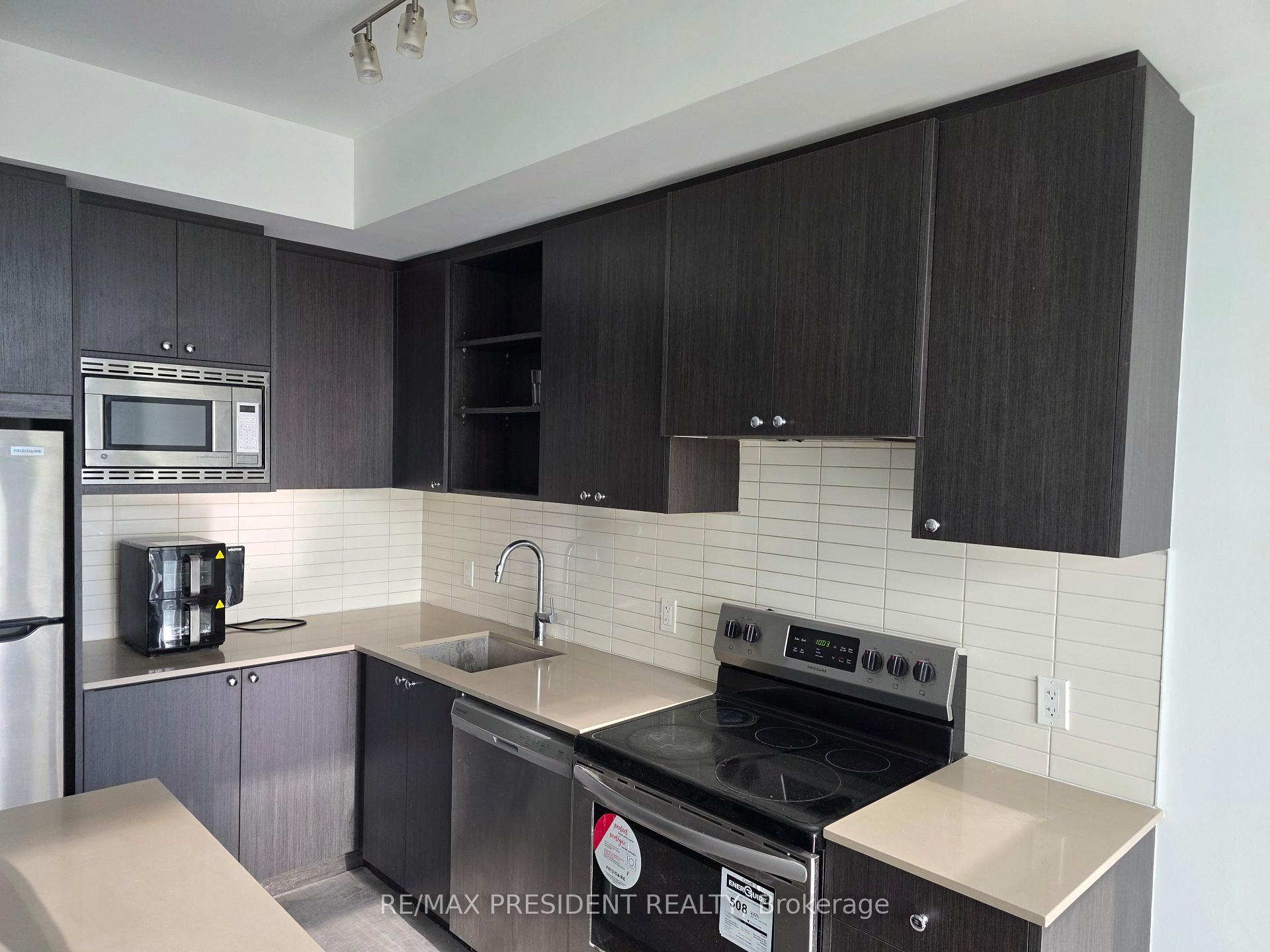 Photo 8 of Unit 112, 60 George Butchart Drive, North York, Downsview-Roding-CFB — HOMEH