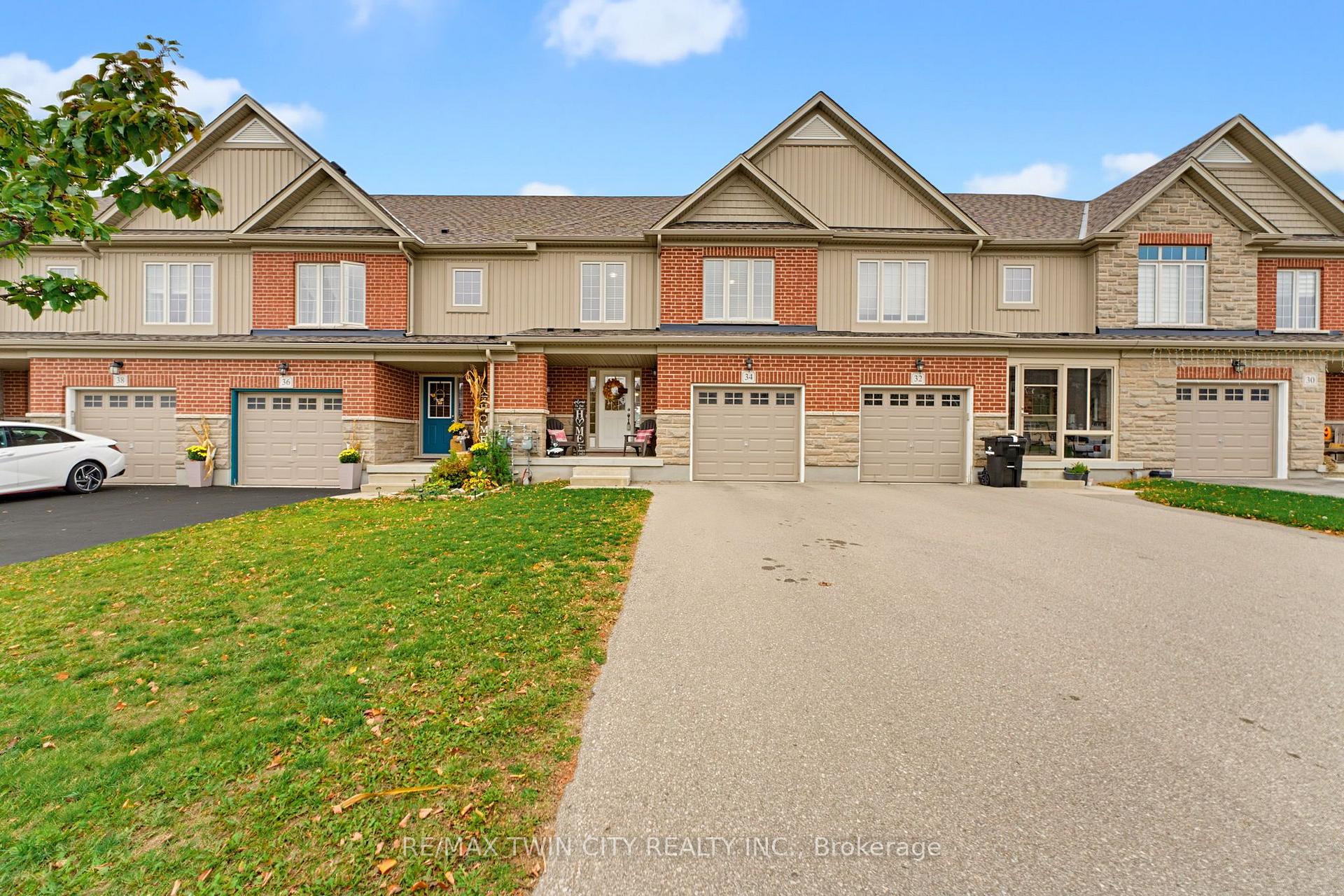 Photo 2 of 34 Freer Drive, North Dumfries, Ayr — HOMEH