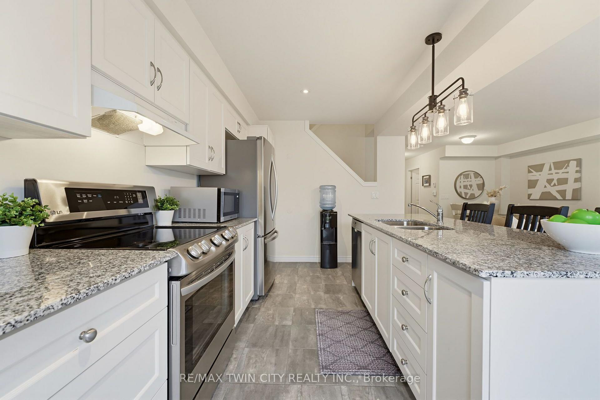 Photo 9 of 34 Freer Drive, North Dumfries, Ayr — HOMEH