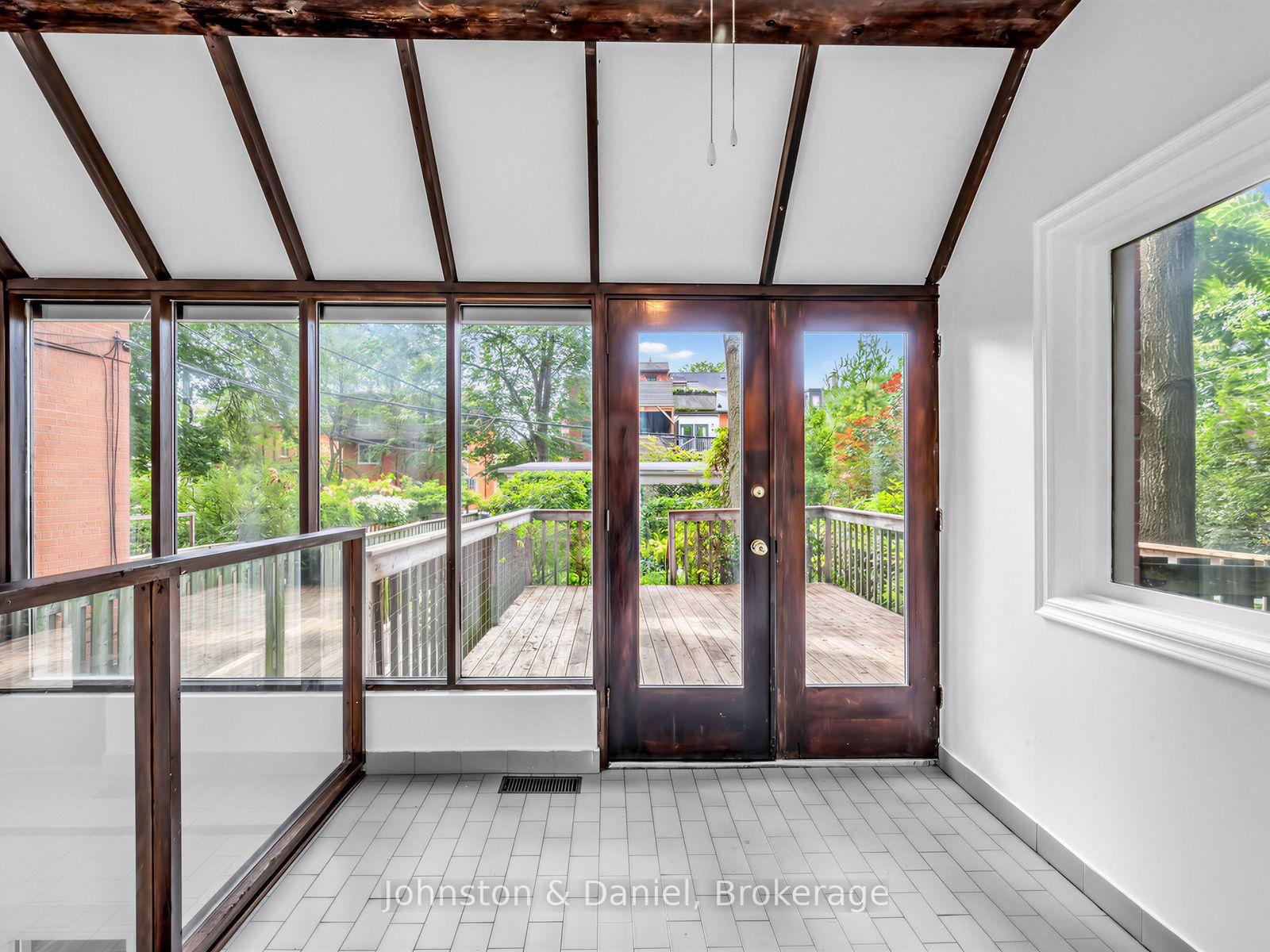 Photo 6 of 320 Brunswick Avenue, Toronto, The Annex — HOMEH