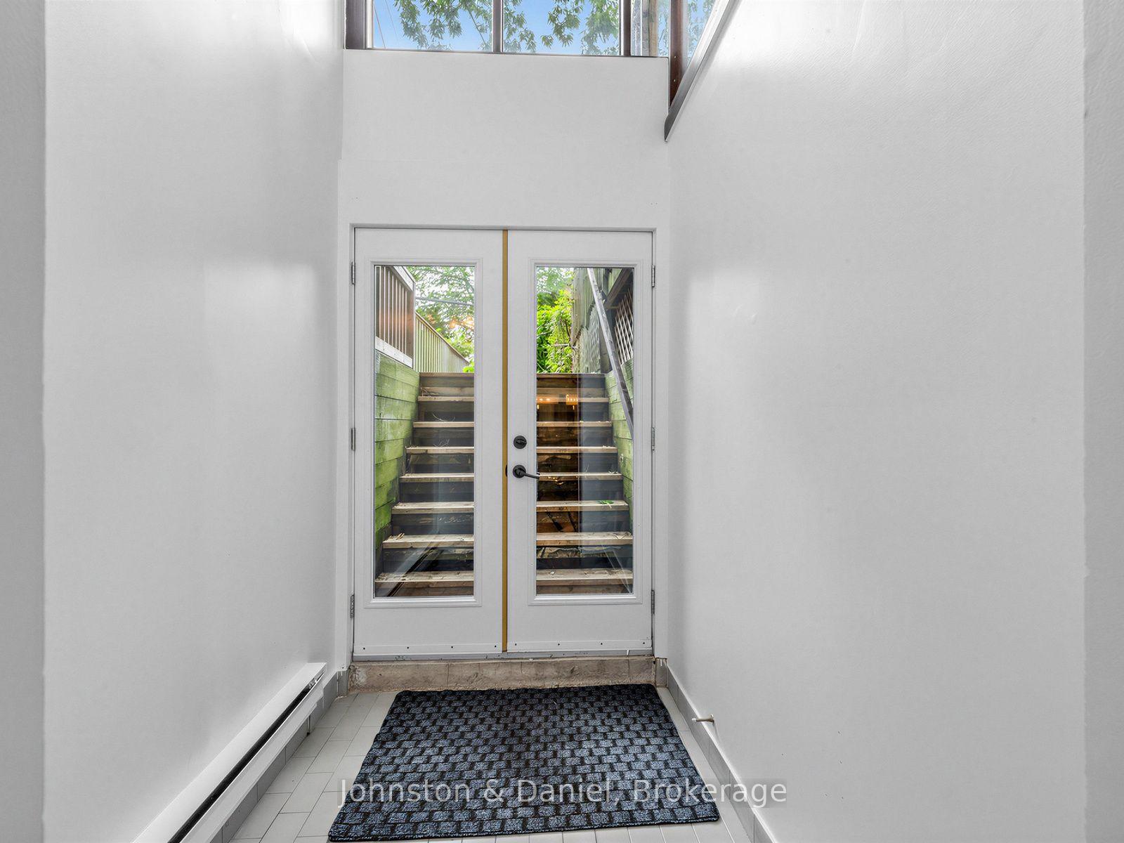 Photo 20 of 320 Brunswick Avenue, Toronto, The Annex — HOMEH