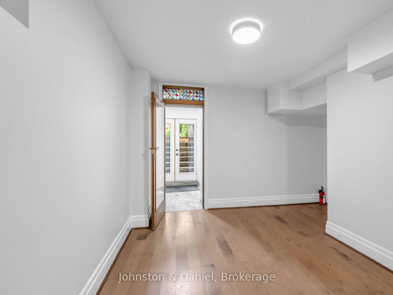 Photo 21 of 320 Brunswick Avenue, Toronto, The Annex — HOMEH