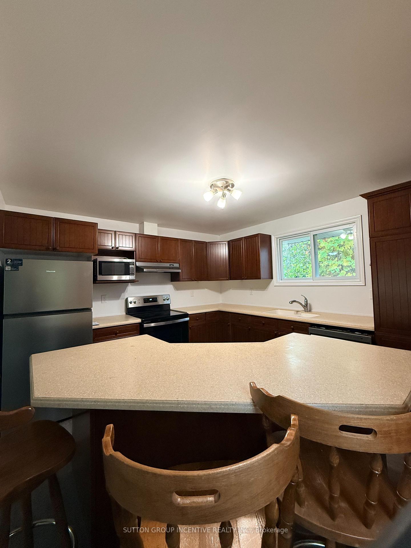 Photo 5 of 52 Grandview Crescent, Oro-Medonte, Rural Oro-Medonte — HOMEH