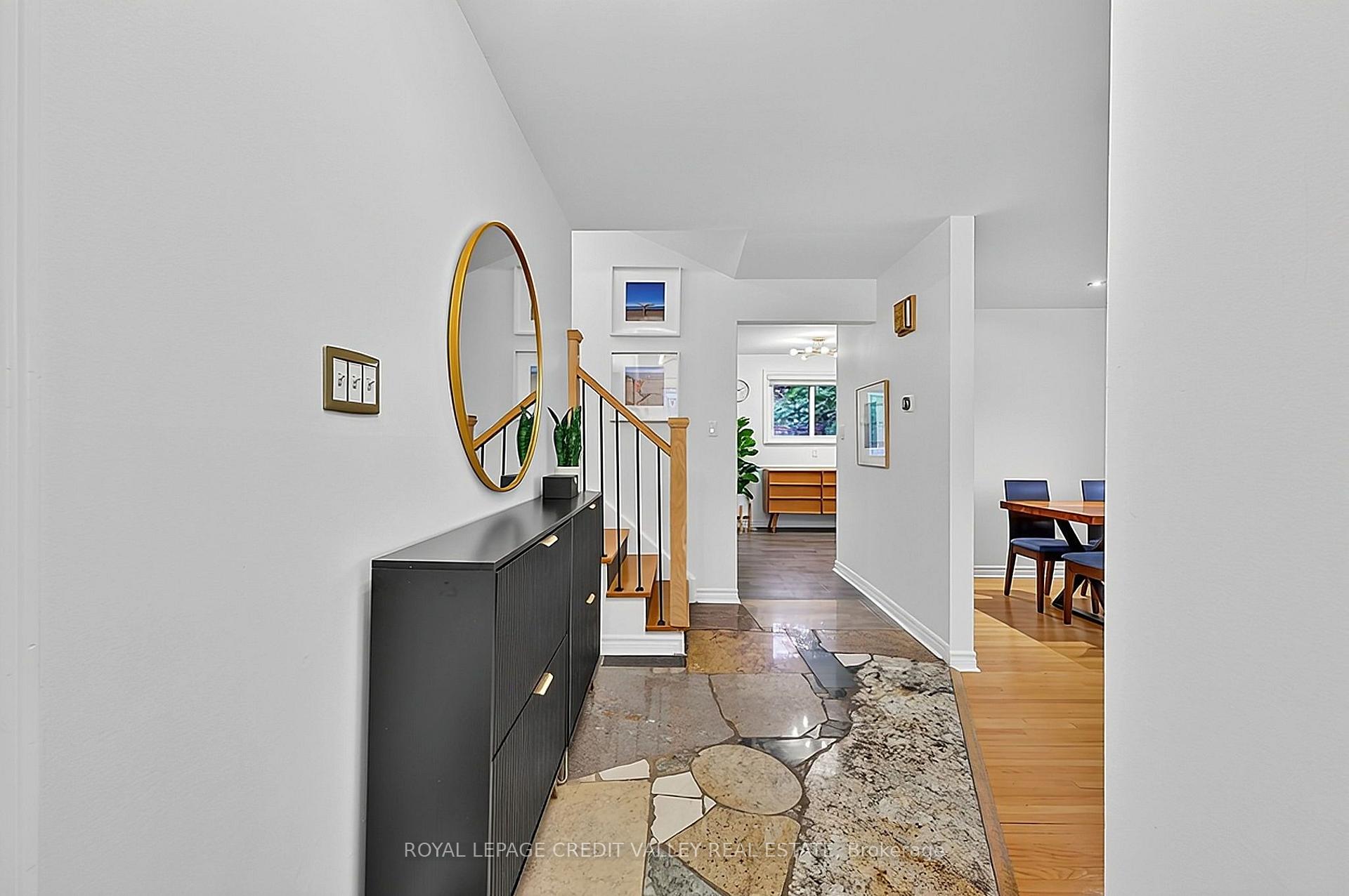 Photo 11 of 27 Castlemore Drive, Brampton, Brampton East — HOMEH