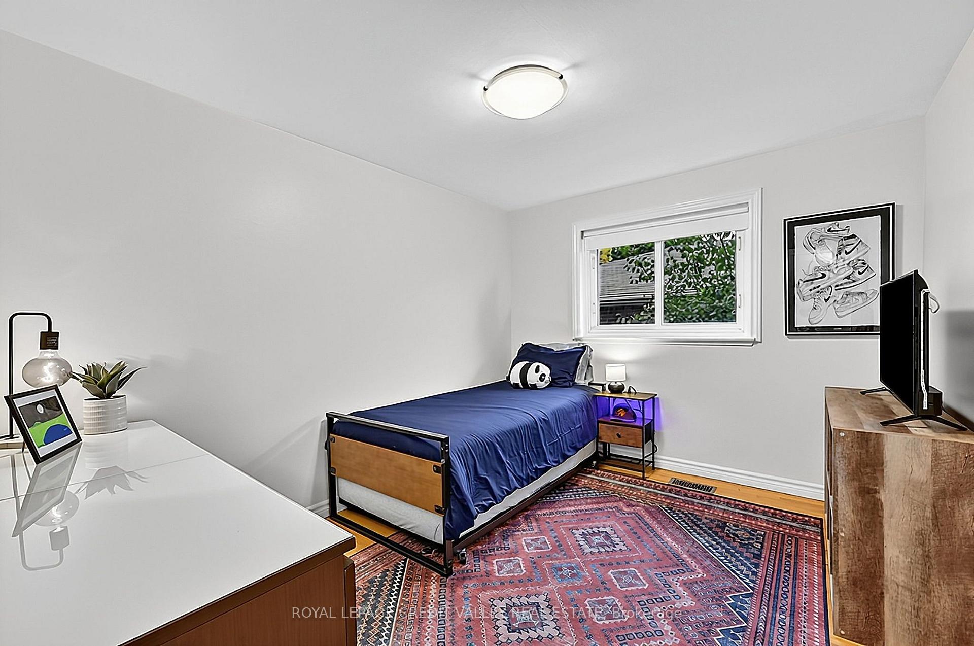 Photo 24 of 27 Castlemore Drive, Brampton, Brampton East — HOMEH