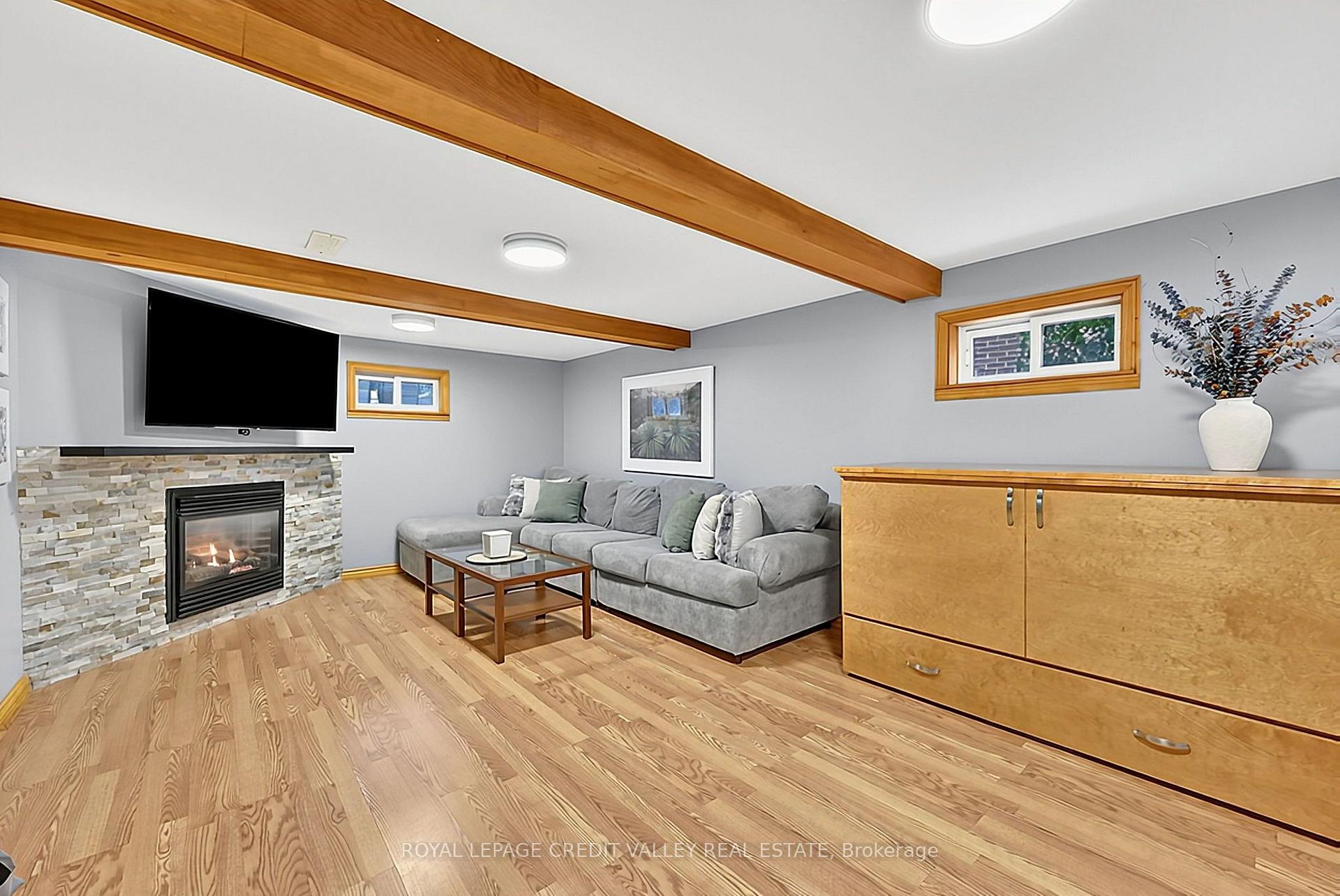 Photo 32 of 27 Castlemore Drive, Brampton, Brampton East — HOMEH